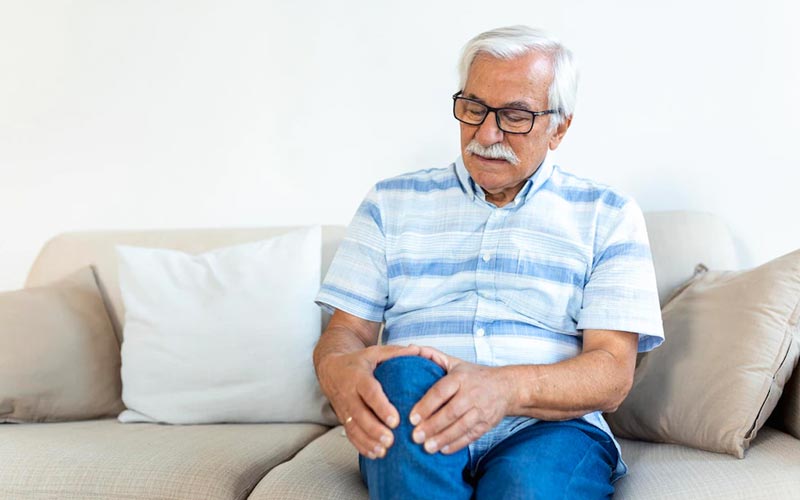 Knee Pain Relief: Understanding Your Options with Surat's Knee Replacement Surgeons